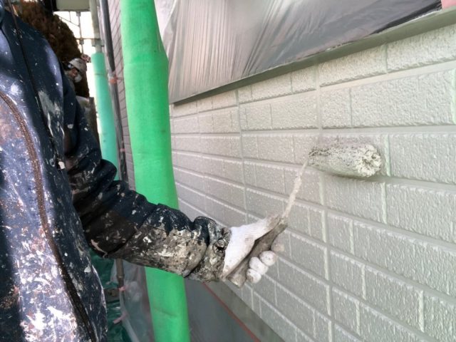 富岡市 外壁塗装 上塗り2回目 ミヤケン