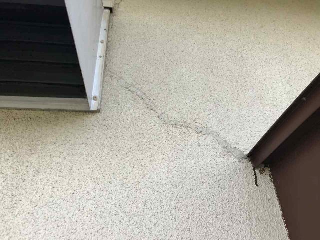 安中市 外壁塗装工事 外壁ひび割れ お客様の声 ミヤケン