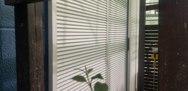 雨戸・戸袋塗装