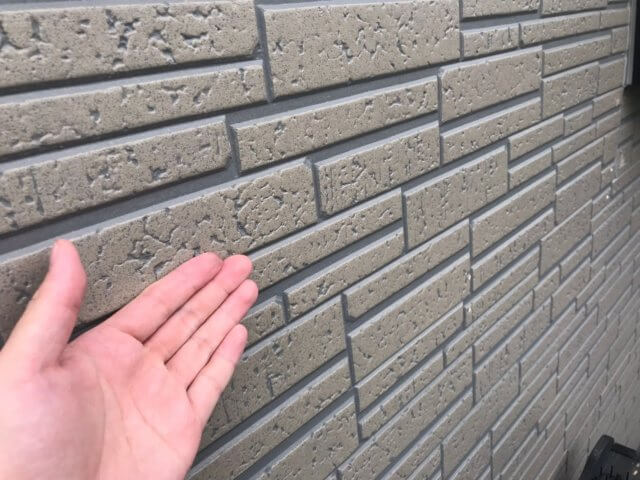 外壁 チョーキング