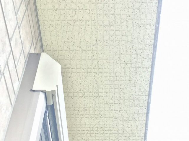 館林市 外壁塗装工事 軒裏天井の汚れ お客様の声 ミヤケン