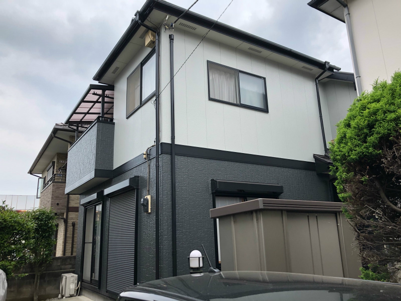 高崎市竜見町t様 モノトーンがおしゃれな屋根 外壁塗装工事 株式会社ミヤケン 高崎市竜見町t様 モノトーンがおしゃれな屋根 外壁塗装工事 株式会社ミヤケン