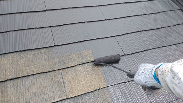 屋根 上塗り1回目