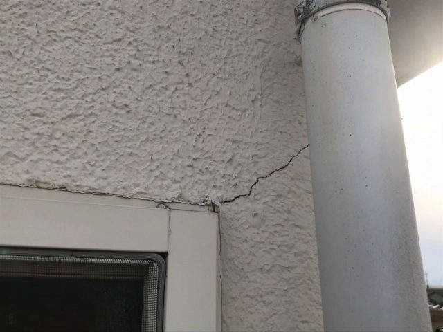 藤岡市 屋根外壁塗装工事 モルタル外壁 ひび割れ お客様の声 ミヤケン