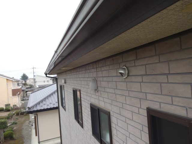 邑楽町 外壁塗装工事 軒裏天井の汚れ お客様の声 ミヤケン