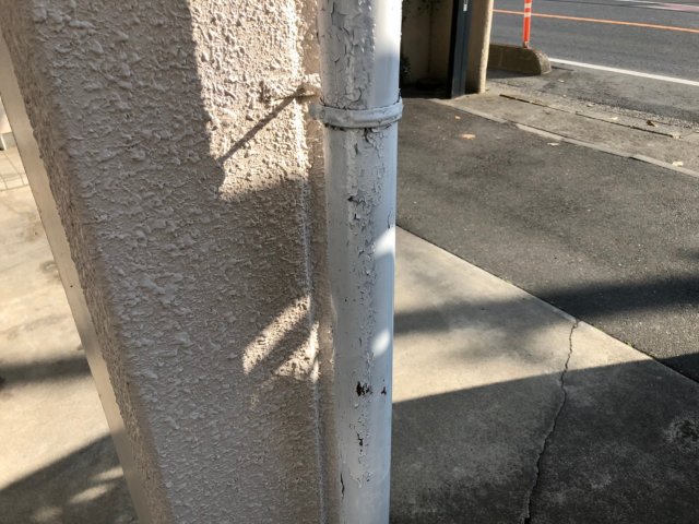 雨樋 塗膜のはがれ