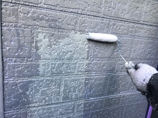 外壁下塗り