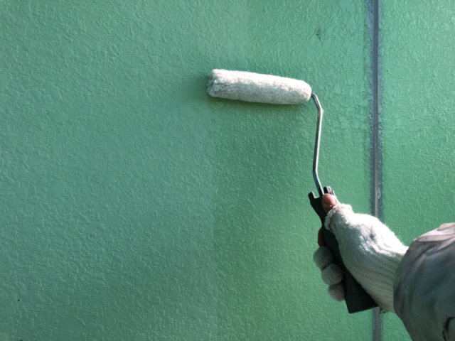 外壁下塗り