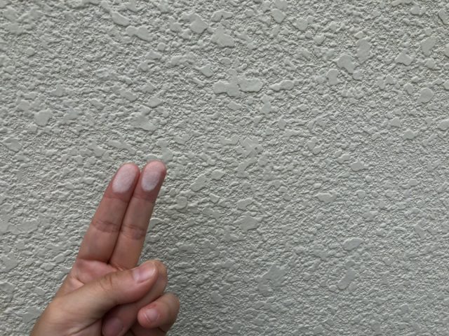 外壁塗装 チョーキング現象