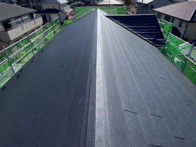 屋根カバー完了
