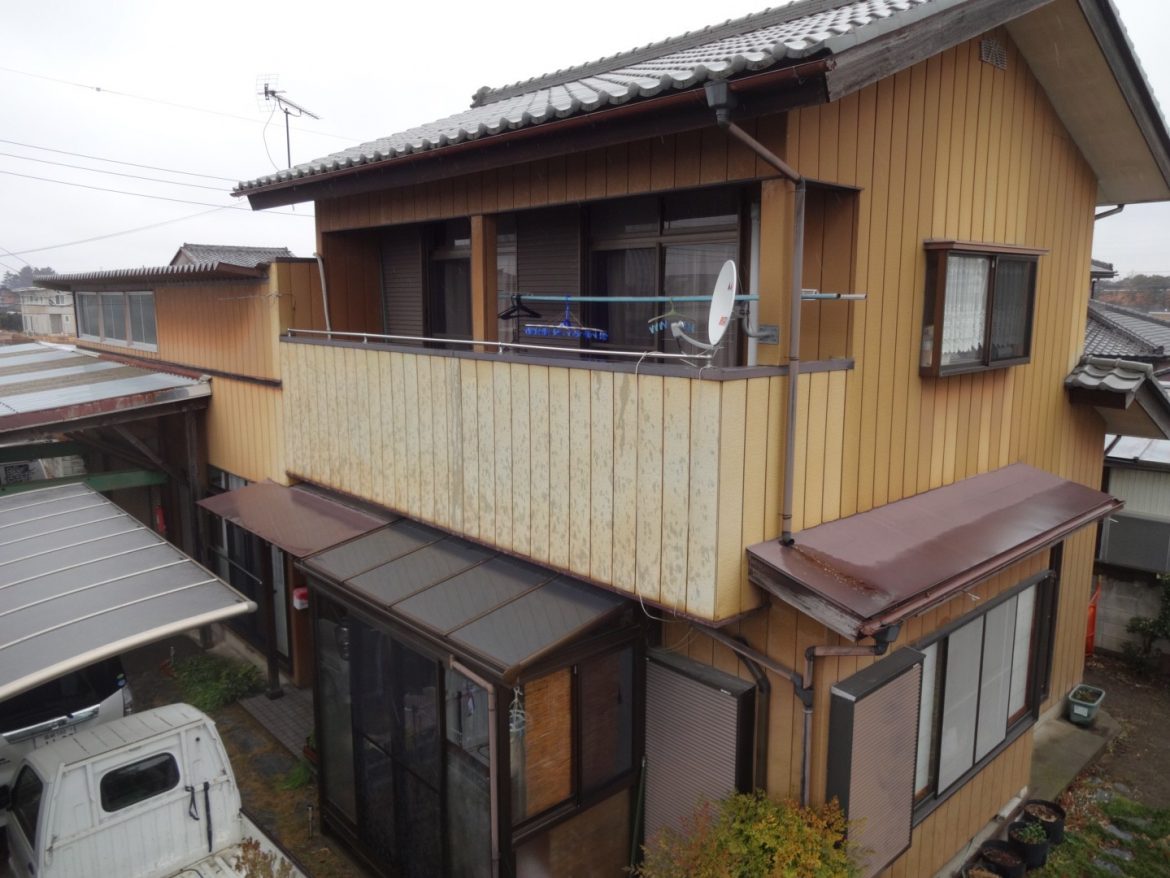 高崎市下滝町s様 色あせ サビ止め対策の屋根外壁塗装工事 株式会社ミヤケン