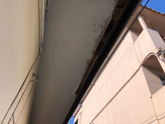 軒天 剥がれ