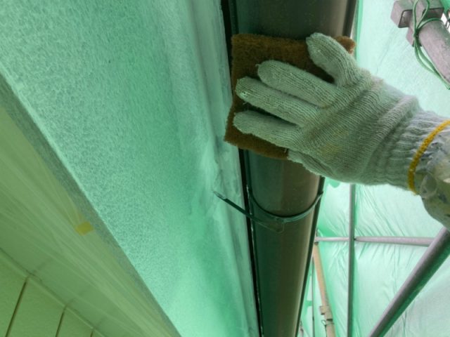 雨樋 研磨作業