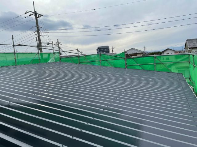 屋根 完了