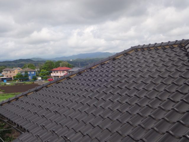 瓦屋根