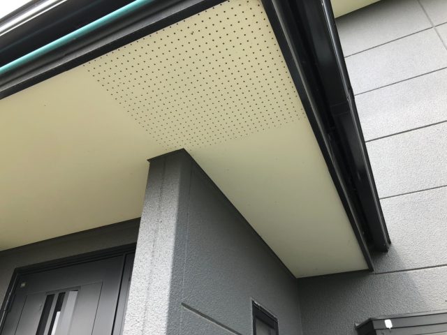 軒裏天井