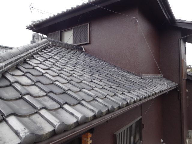 下屋根