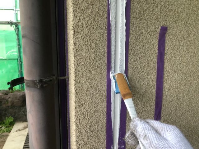 ヘラ押え
