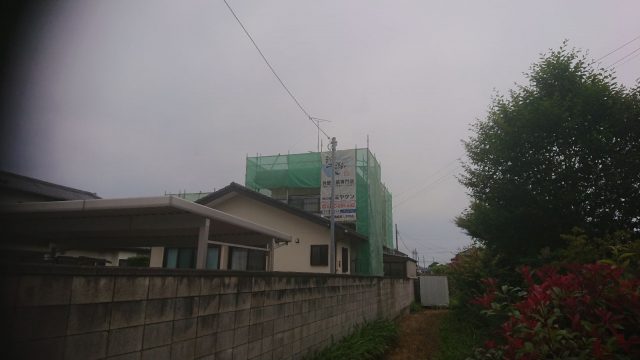 足場