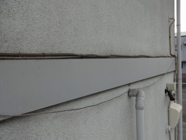 幕板