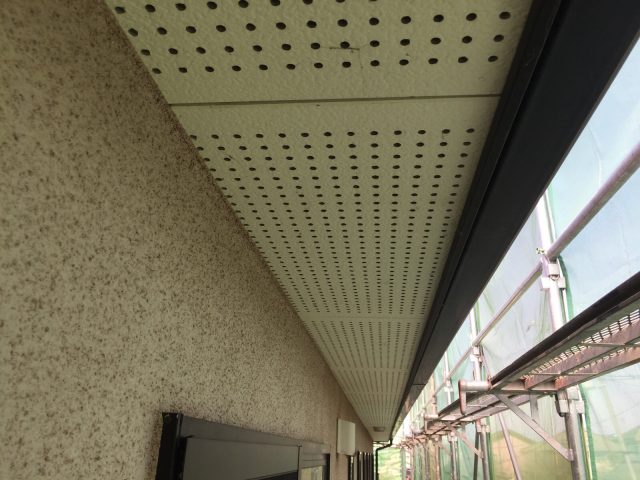 軒裏天井