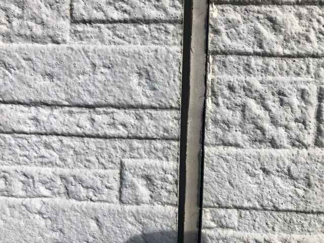桐生市 外壁塗装 コーキングの劣化 剥離