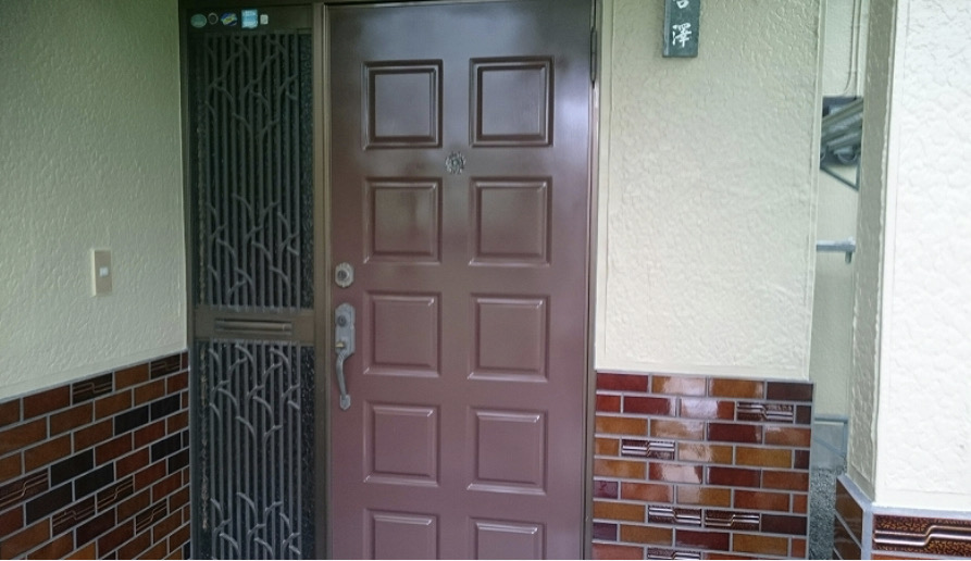 木製ドアの施工事例 塗装後