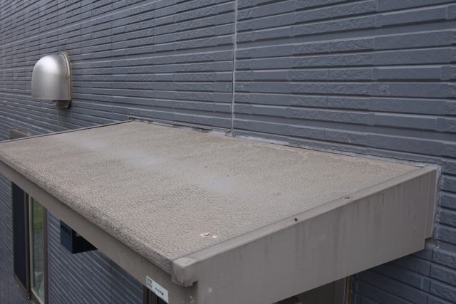 太田市 外壁塗装工事 庇屋根 お客様の声 ミヤケン
