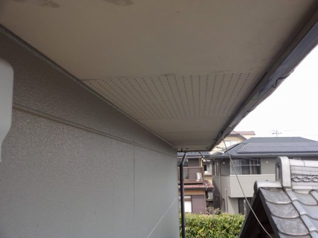 前橋市 外壁塗装工事 軒裏天井のシミ・汚れ お客様の声 ミヤケン
