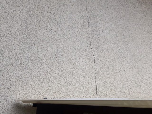 高崎市 外壁塗装工事 ひび割れ お客様の声 ミヤケン
