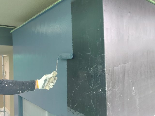 前橋市 外壁塗装工事 外壁上塗り1回目中 お客様の声 ミヤケン