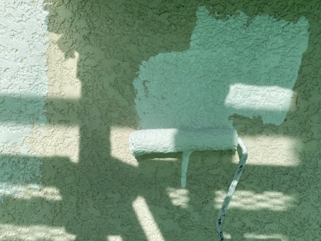 高崎市 屋根外壁塗装工事 外壁下塗り中 お客様の声 ミヤケン