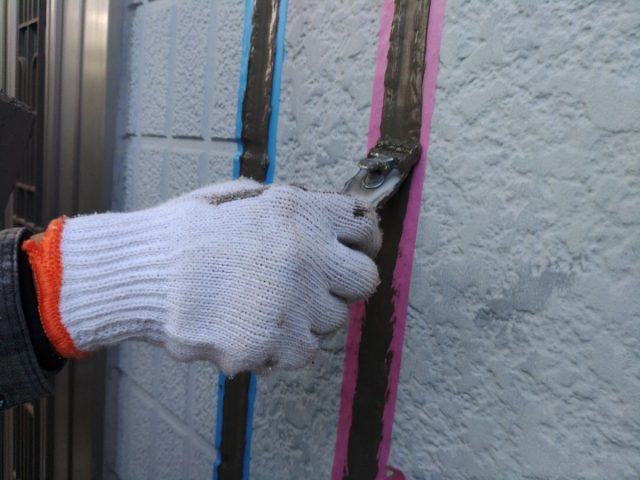 前橋市 屋根外壁塗装工事 コーキングへら押え お客様の声 ミヤケン