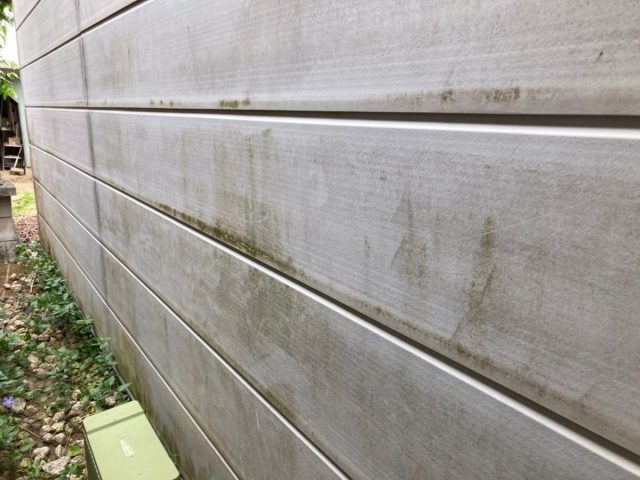 高崎市 屋根外壁塗装工事 外壁コケの付着 お客様の声 ミヤケン