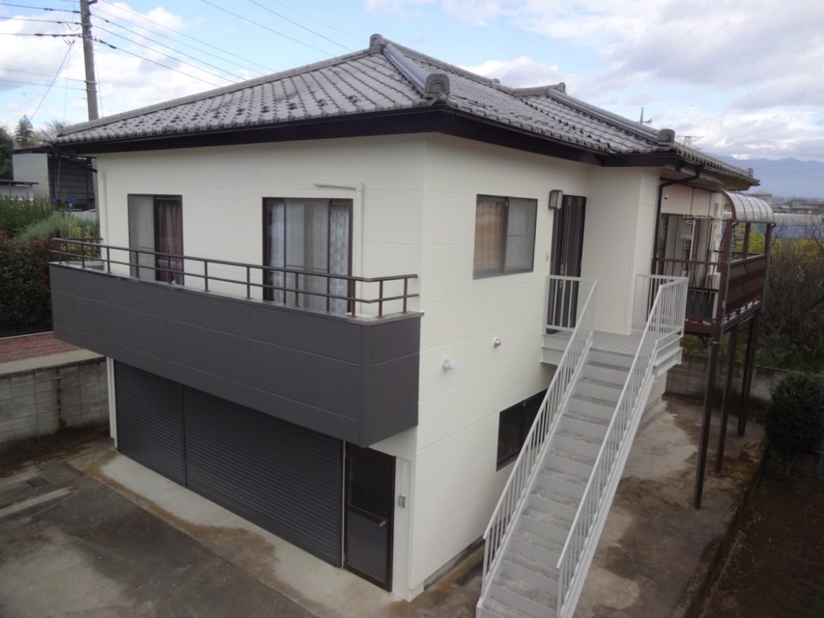 前橋市 外壁塗装工事 施工後全体写真 お客様の声 ミヤケン