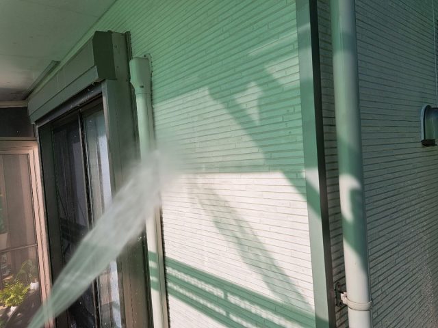 館林市 屋根外壁塗装工事 外壁高圧洗浄 お客様の声 ミヤケン