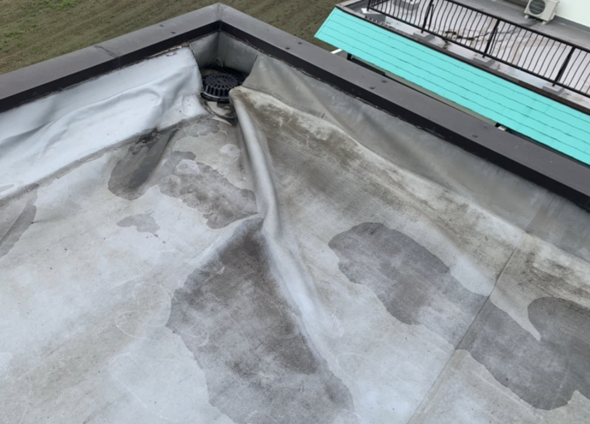 一戸建て住宅の防水工事費用は？屋根・ベランダの劣化を防ぐ5つの工法！ | 外壁塗装