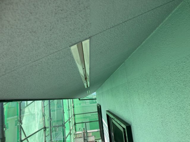 前橋市 屋根外壁塗装工事 軒裏天井完了 お客様の声 ミヤケン