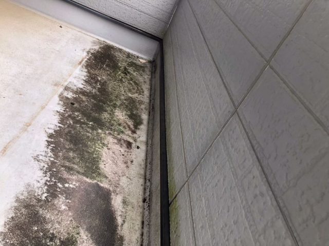 前橋市 屋根外壁塗装工事 ベランダ劣化症状 お客様の声 ミヤケン