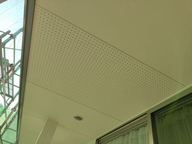 高崎市 屋根外壁塗装工事 軒裏天井施工後 お客様の声 ミヤケン