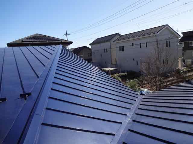 邑楽郡板倉町 屋根外壁塗装工事 ガルバリウム屋根の点検 1年点検 ミヤケン