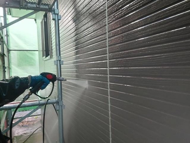 伊勢崎市 外壁 高圧洗浄 ミヤケン