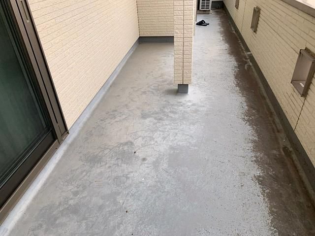 前橋市 外壁塗装工事 ベランダ防水施工前 お客様の声 ミヤケン