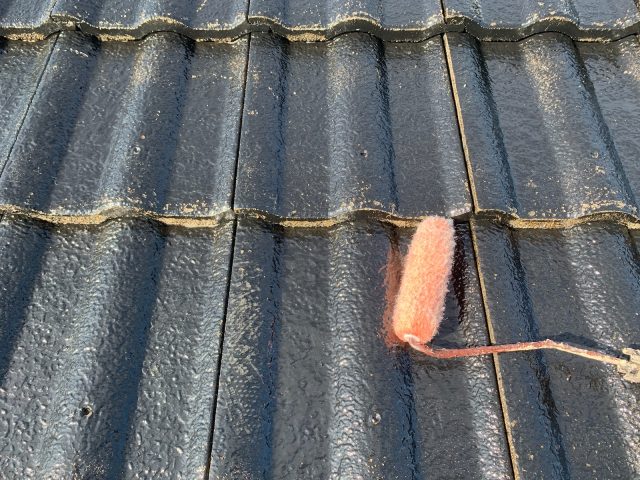 伊勢崎市 屋根 下塗り2回目 ミヤケン