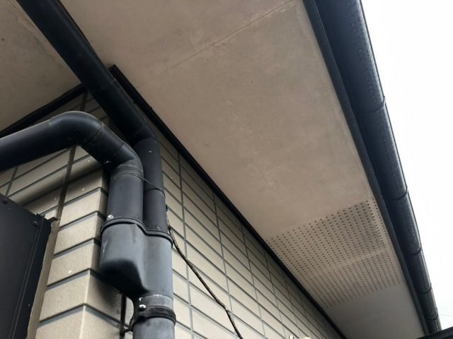 太田市 外壁塗装工事 軒裏天井施工前 お客様の声 ミヤケン
