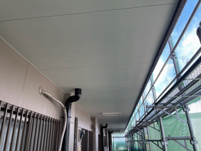 高崎市 アパート 屋根外壁塗装工事 軒裏天井 お客様の声 ミヤケン
