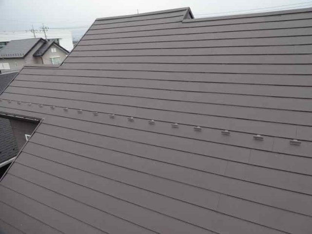 佐波郡玉村町 屋根カバー ガルバリウム ミヤケン