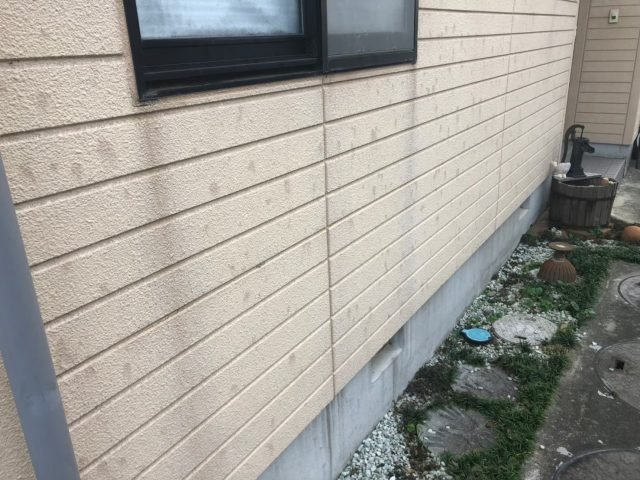 足利市 外壁 雨だれ ミヤケン