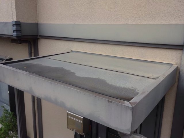 高崎市 庇屋根 色あせ ミヤケン