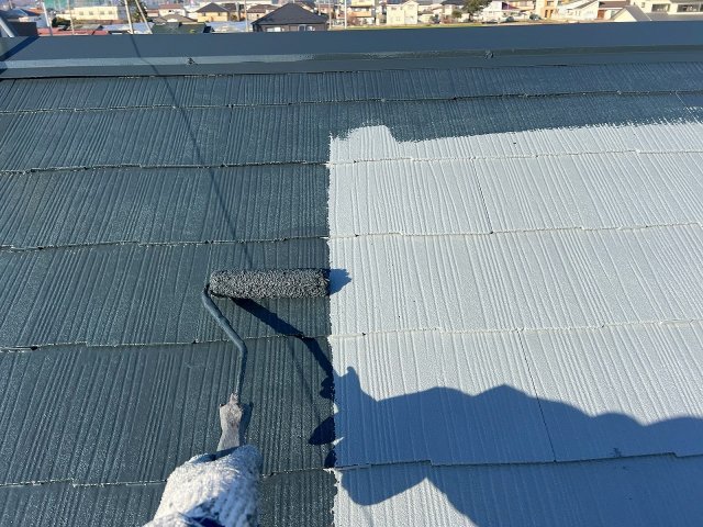 みどり市 屋根 上塗り1回目 ミヤケン